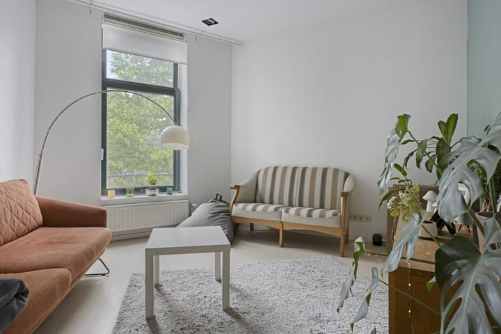 Photo 11 of Katendrechtsestraat 198