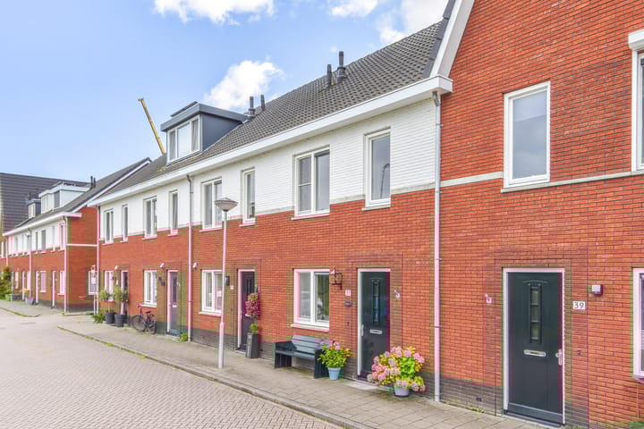 Foto 35 van Fanny Blankers-Koenstraat 37