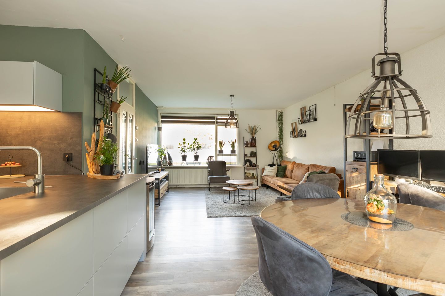 Foto 14 van Saturnus 72