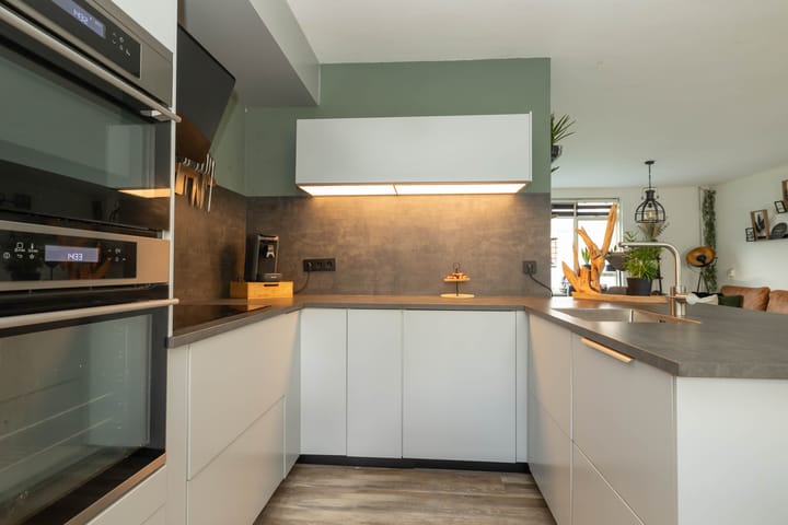 Foto 18 van Saturnus 72