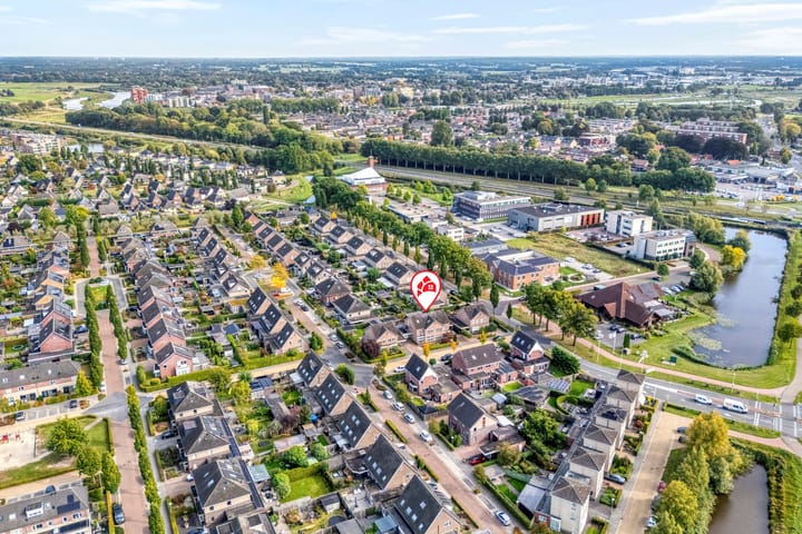 Foto 4 van Van Laarstraat 6