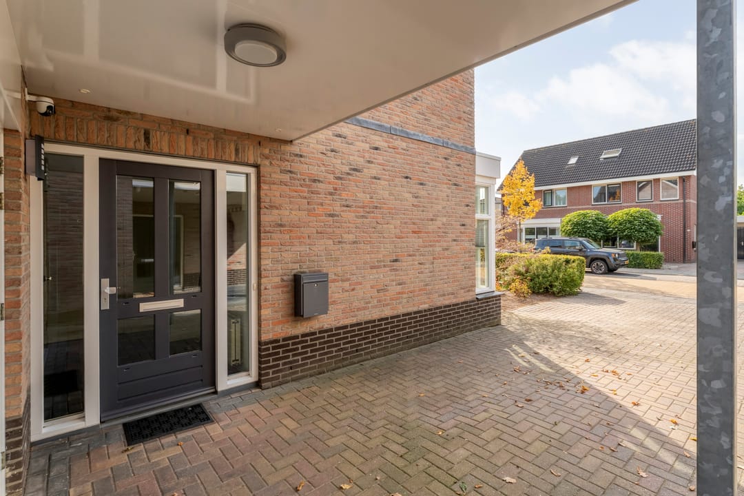 Foto 11 van Van Laarstraat 6