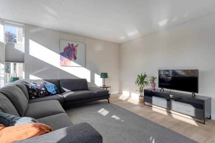 Foto 21 van Van Laarstraat 6