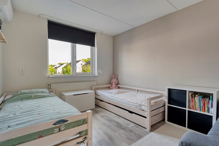 Foto 40 van Van Laarstraat 6