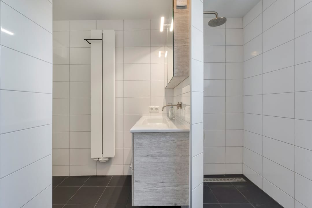 Foto 46 van Van Laarstraat 6