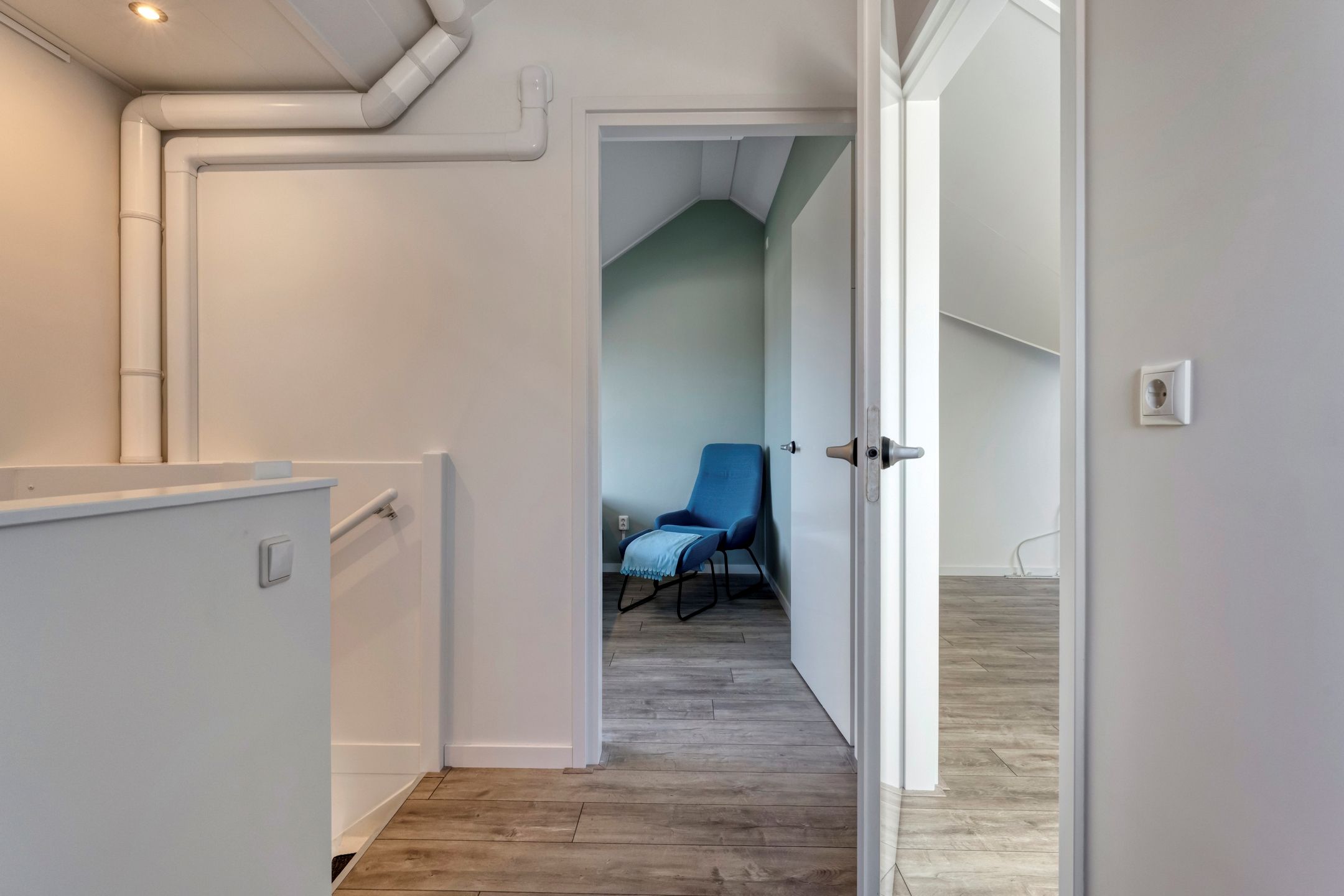 Foto 48 van Van Laarstraat 6