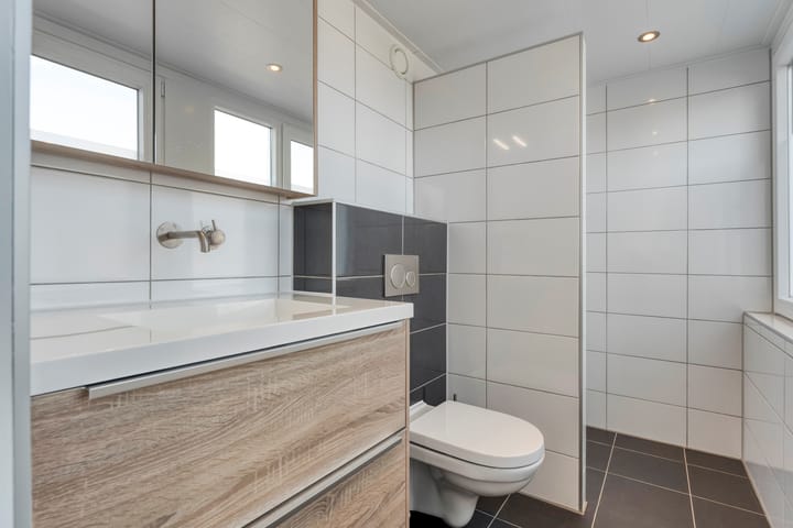 Foto 53 van Van Laarstraat 6