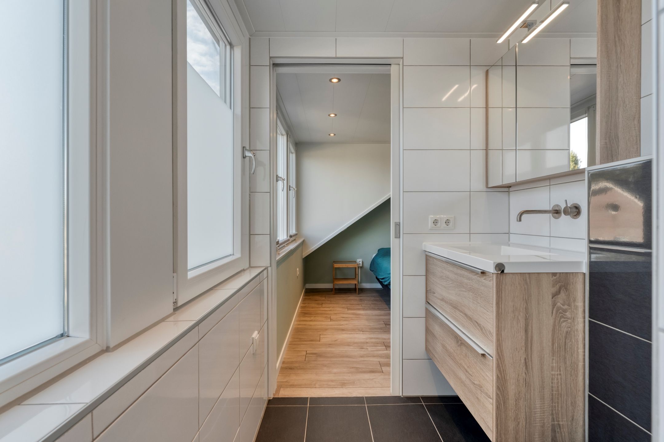 Foto 54 van Van Laarstraat 6