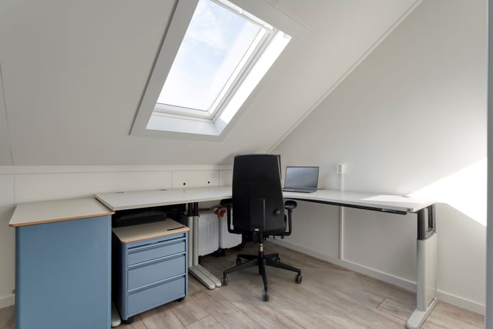 Foto 56 van Van Laarstraat 6