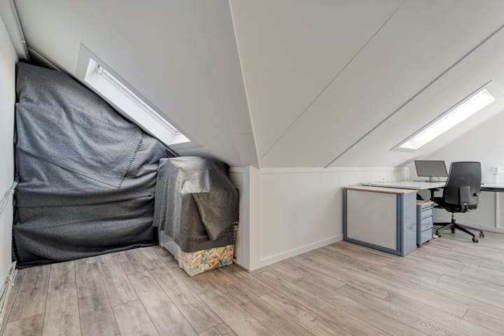 Foto 58 van Van Laarstraat 6