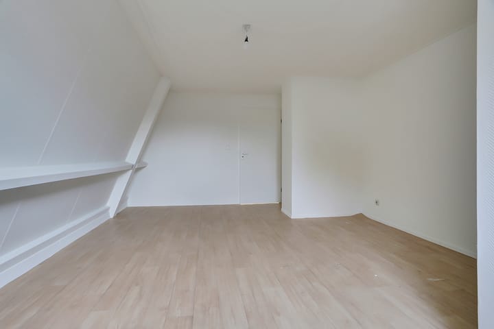 Foto 21 van Baselaarstraat 1