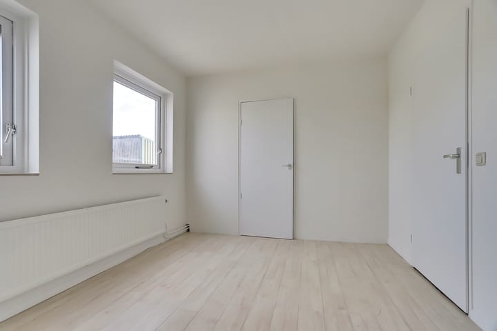 Foto 26 van Baselaarstraat 1