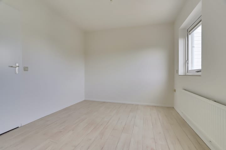 Foto 27 van Baselaarstraat 1