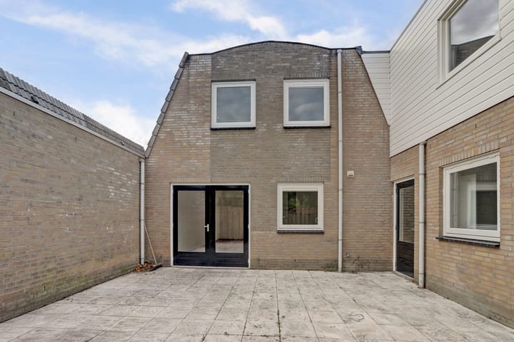 Foto 31 van Baselaarstraat 1