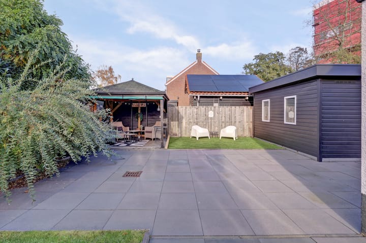 Photo 3 of Wilhelminastraat 11