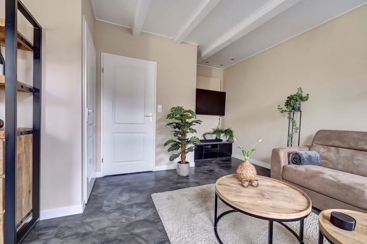 Photo 11 of Wilhelminastraat 11