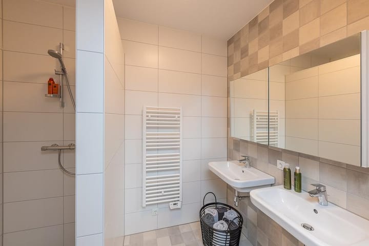 Foto 12 van Memeleiland 8