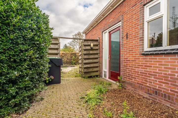 Photo 11 of Hoofdweg 72