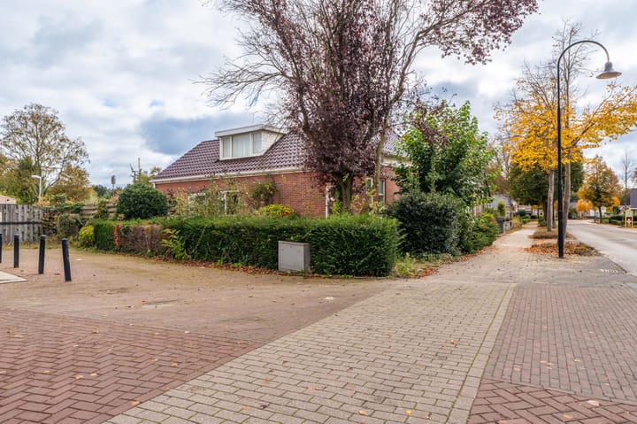 Photo 9 of Hoofdweg 72