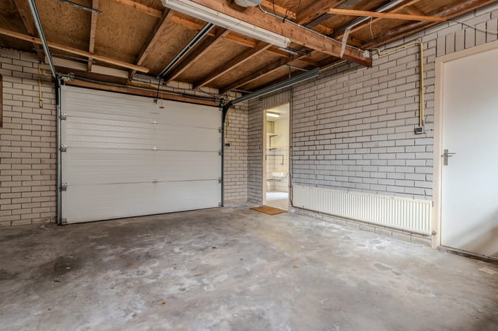 Photo 37 of Hoofdweg 72