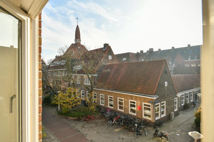 Photo 4 of Magalhaensplein 10-2