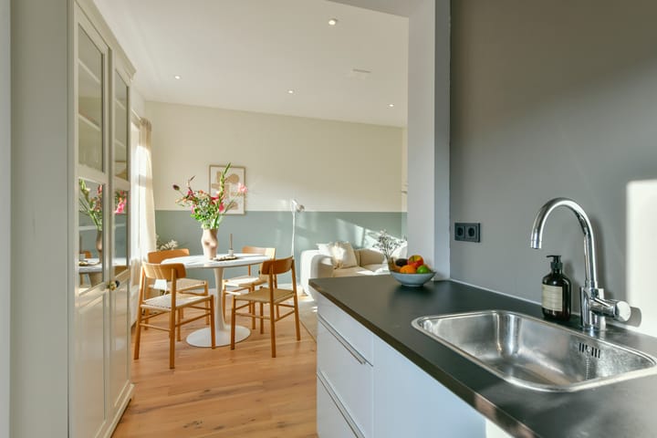 Photo 7 of Magalhaensplein 10-2