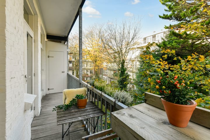 Photo 11 of Magalhaensplein 10-2