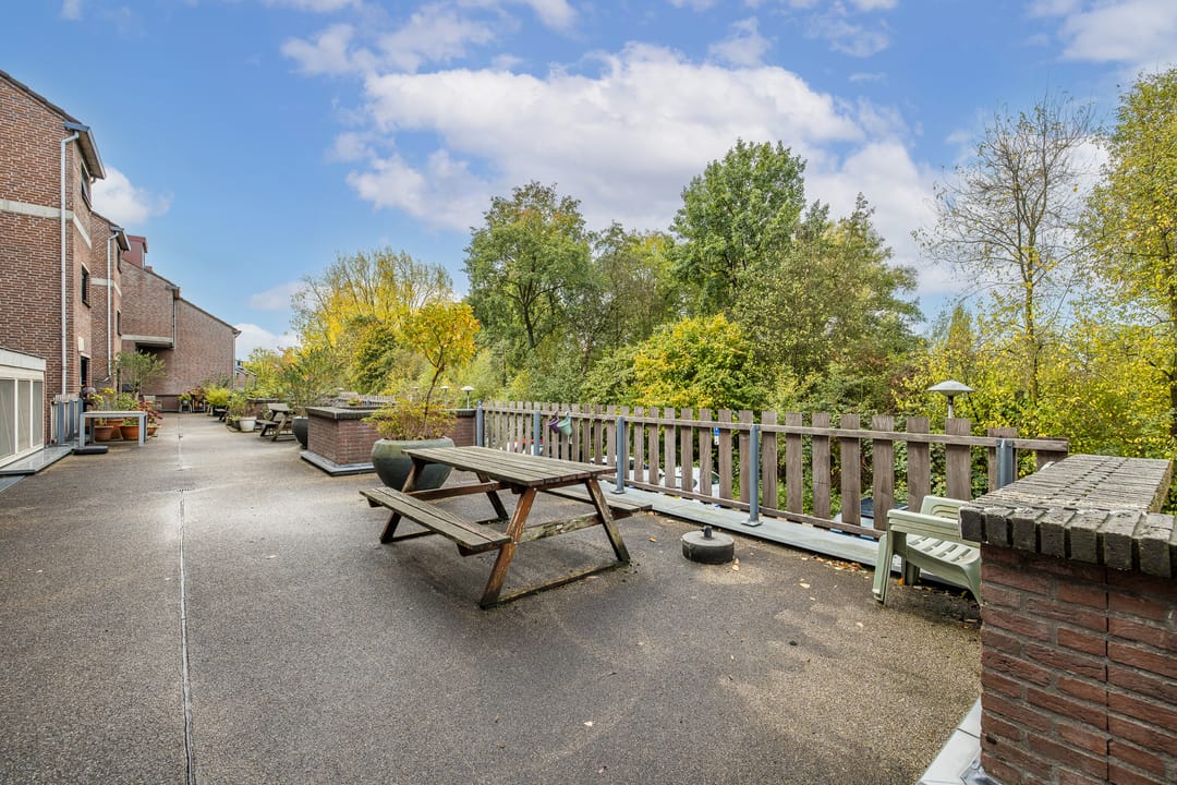 Foto 38 van Albert van Dalsumlaan 237