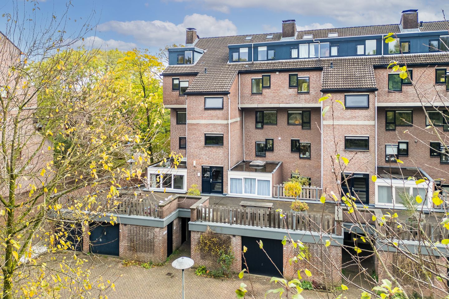 Foto 40 van Albert van Dalsumlaan 237