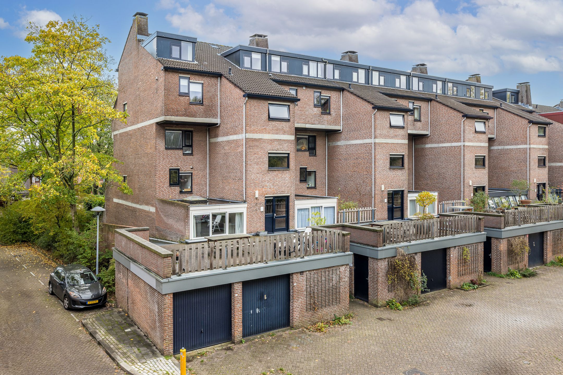 Foto 42 van Albert van Dalsumlaan 237