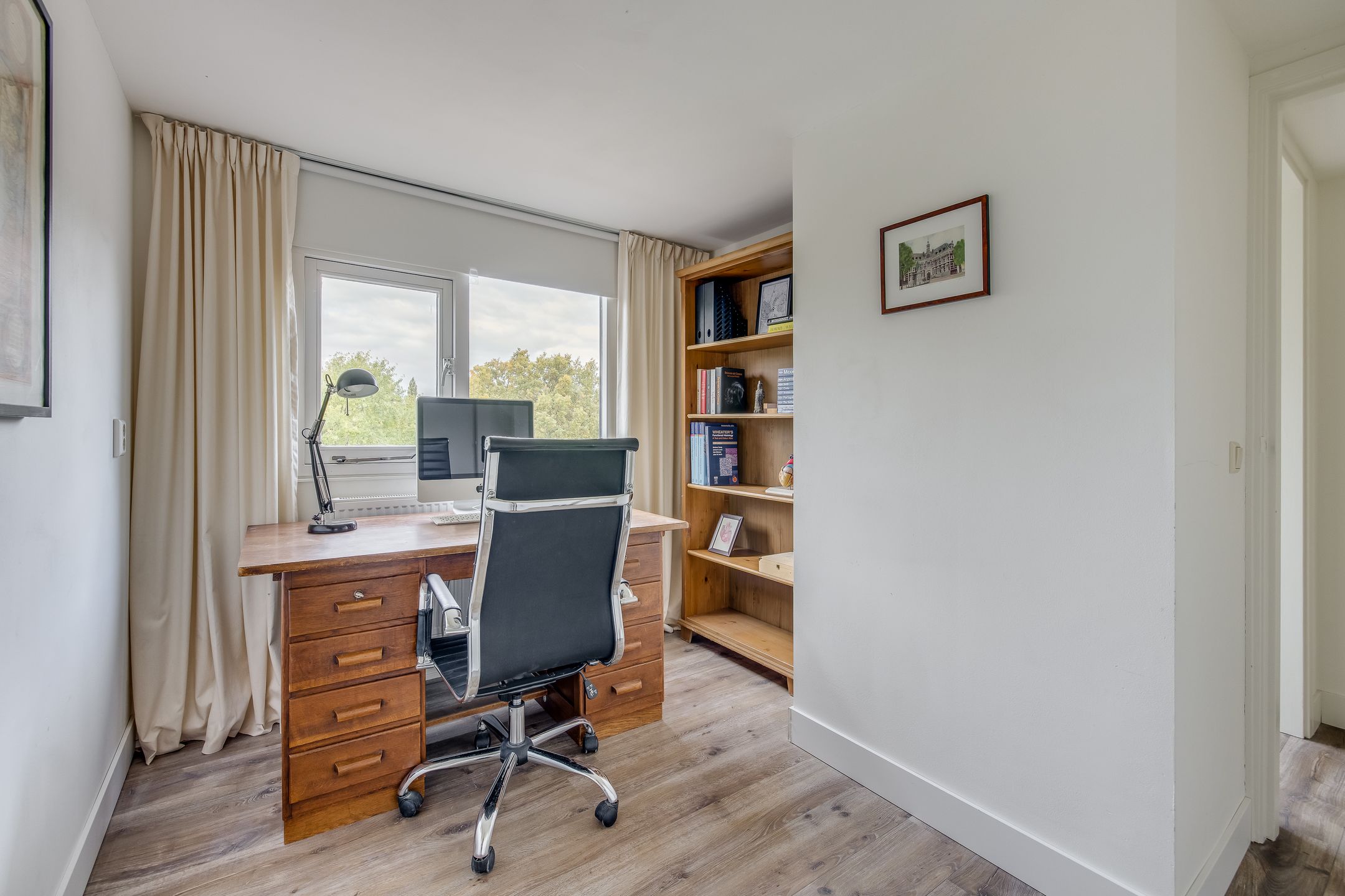 Foto 33 van Albert van Dalsumlaan 237