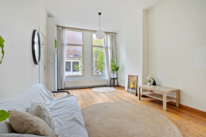 Photo 4 of Da Costastraat 135-HL