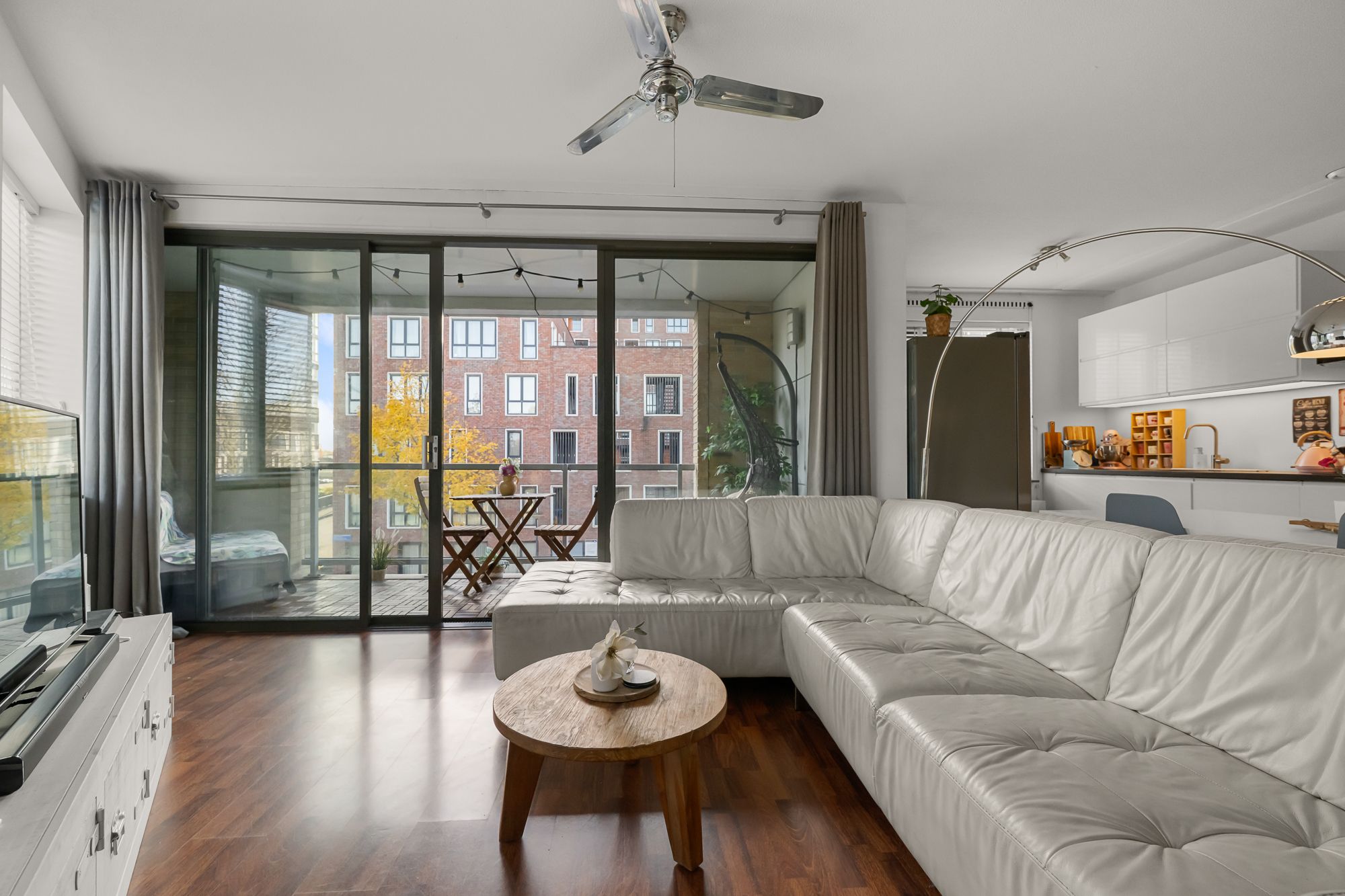 Photo 3 of Claus van Amsbergstraat 51