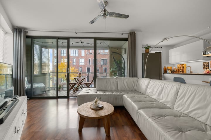 Photo 3 of Claus van Amsbergstraat 51