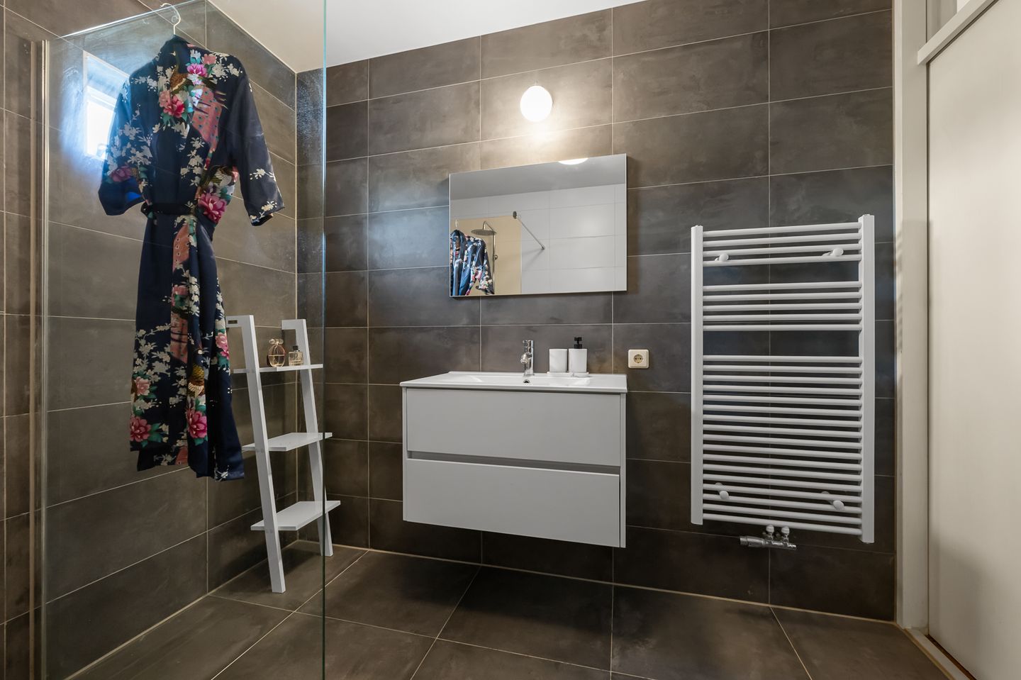 Photo 20 of Claus van Amsbergstraat 51