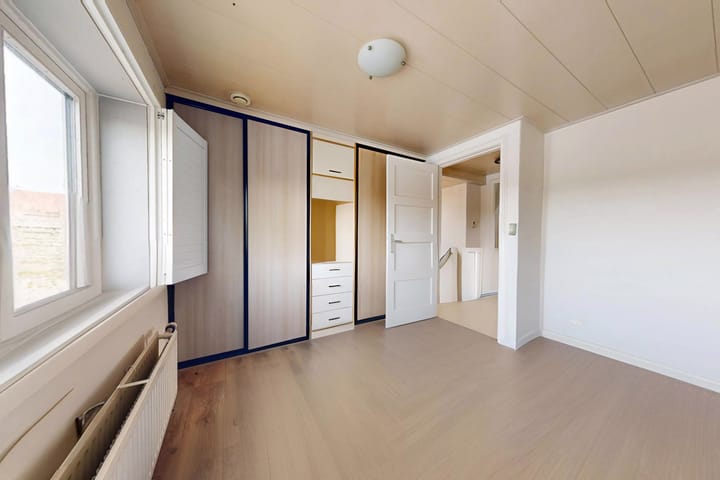 Photo 12 of Mr. Harm Smeengekade 5