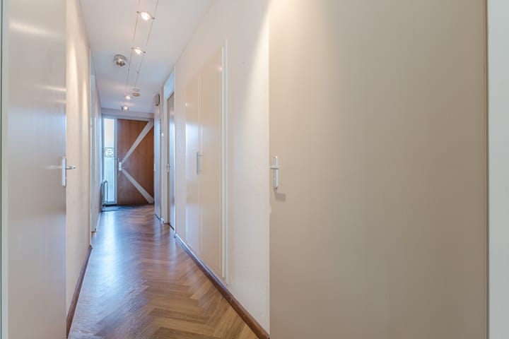 Foto 25 van Leonardo da Vinciplein 9