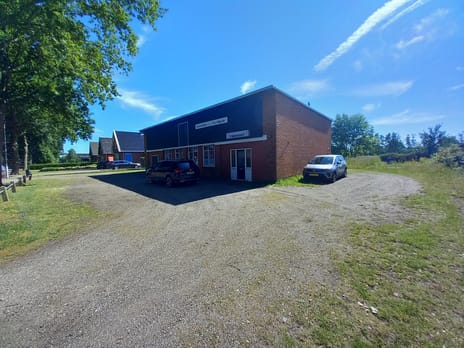 undefined main image