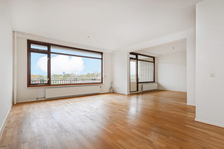 Photo 2 of Monseigneur van Steelaan 151