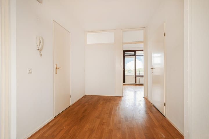 Photo 15 of Monseigneur van Steelaan 151