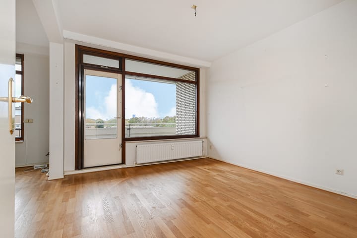 Photo 16 of Monseigneur van Steelaan 151