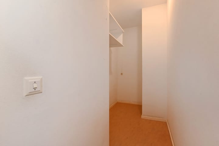 Photo 37 of Monseigneur van Steelaan 151