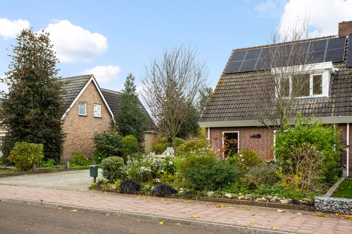 Photo 7 of Eserstraat 23-B