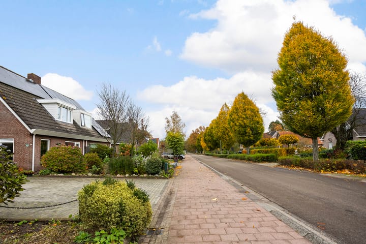 Photo 9 of Eserstraat 23-B