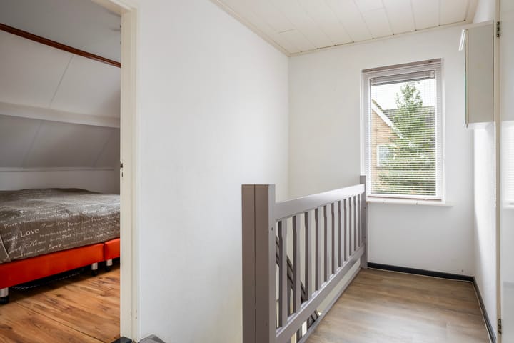 Photo 22 of Eserstraat 23-B