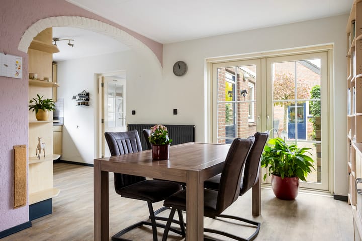 Photo 30 of Eserstraat 23-B