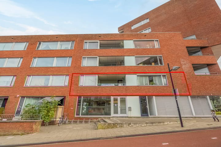 Photo 28 of Reling 145