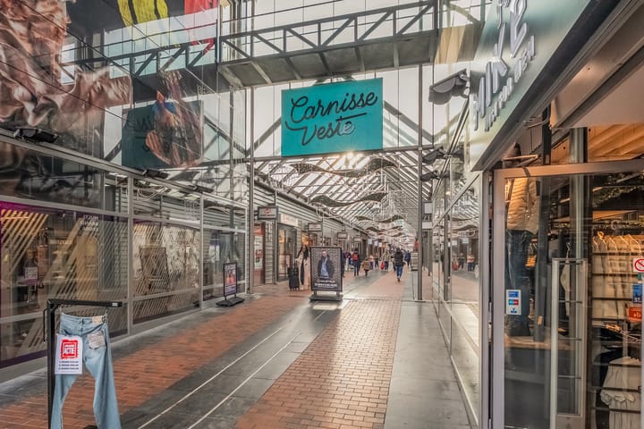 Photo 35 of Reling 145