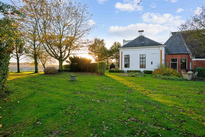 Foto 9 van Dijkstilsterweg 4