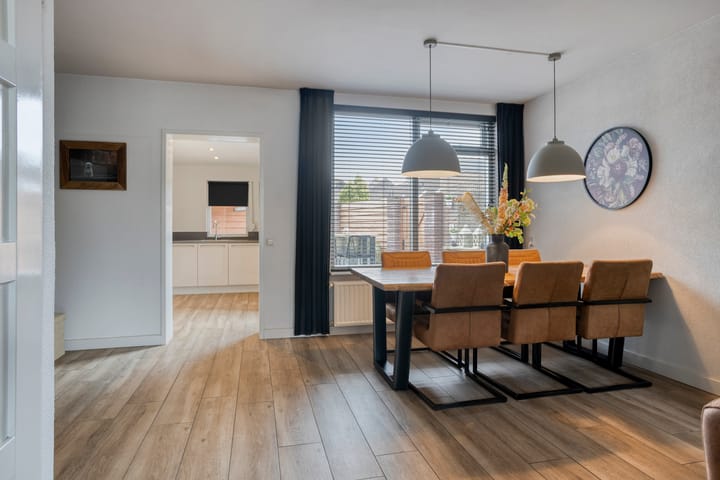 Foto 16 van Kraanvogel 49